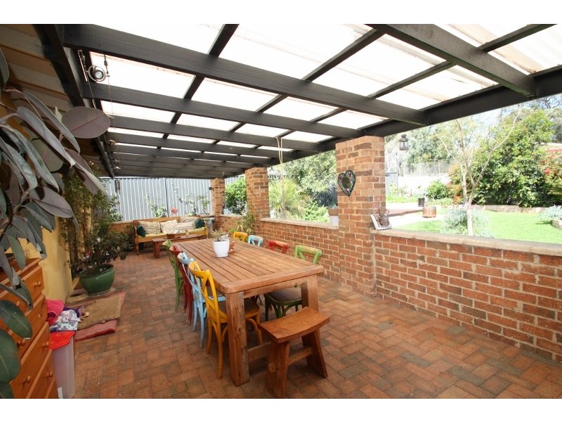 24 Lintott Way, Spearwood WA 6163