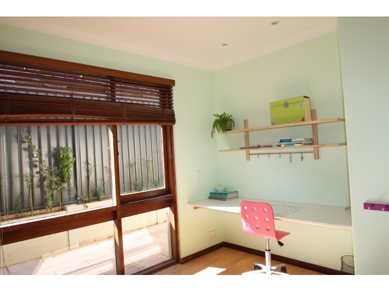24 Lintott Way, Spearwood WA 6163