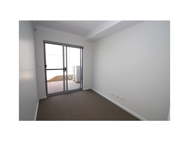 9 Perlinte View, North Coogee WA 6163