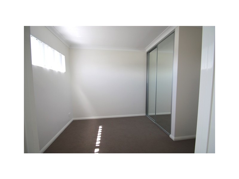 6/7 Goldsmith Road, Spearwood WA 6163