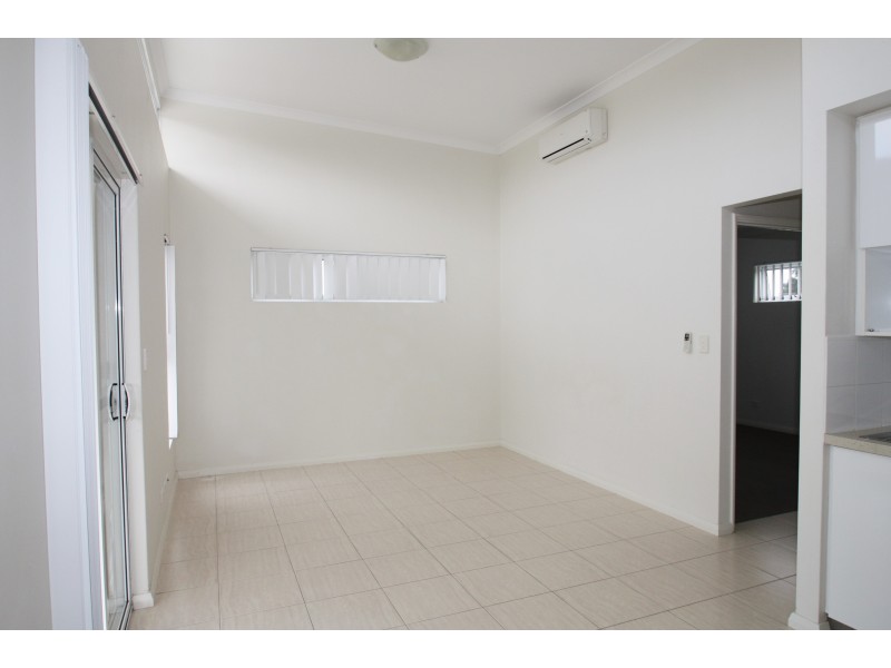 12/7 Goldsmith Road, Spearwood WA 6163