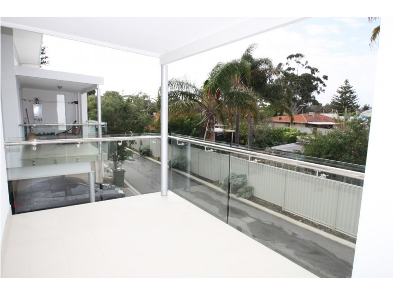 12/7 Goldsmith Road, Spearwood WA 6163