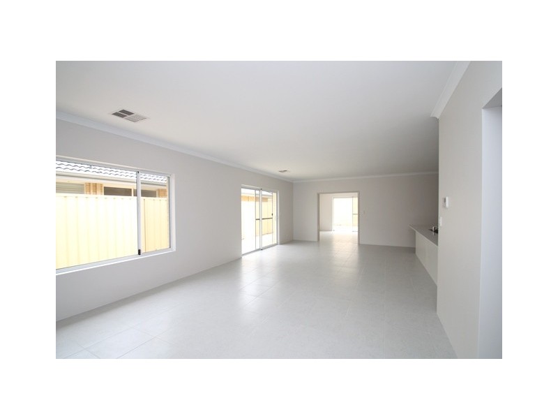 57 Coogee Road, Munster WA 6166