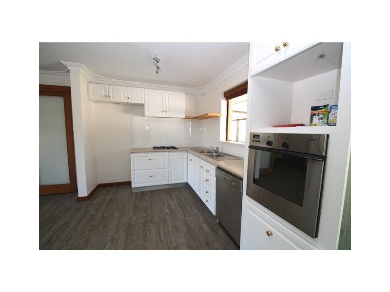 4 Pagneil Court, Hamilton Hill WA 6163