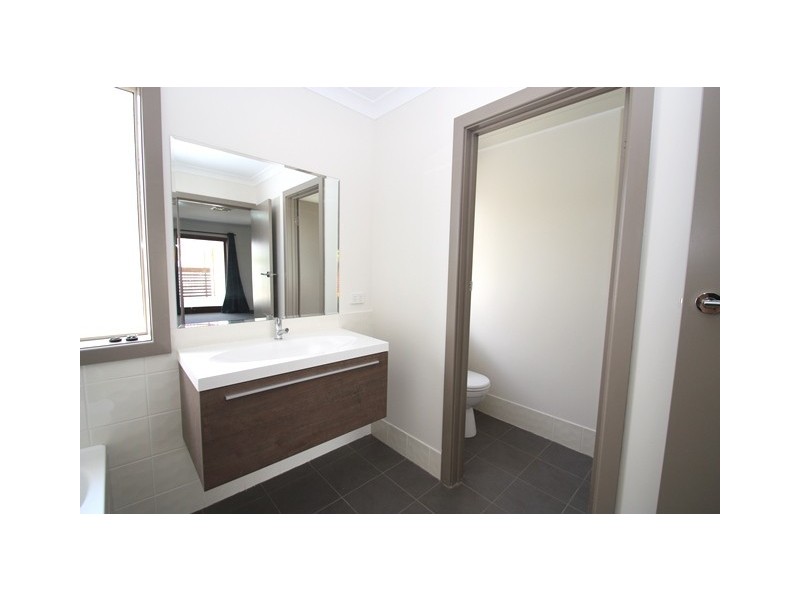 4 Pagneil Court, Hamilton Hill WA 6163