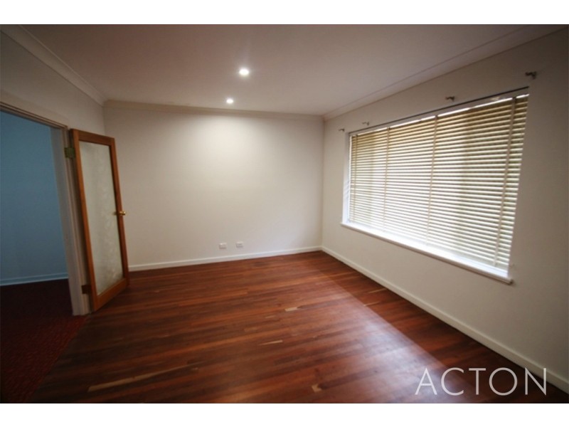 62 Edeline Street, Spearwood WA 6163