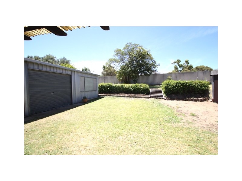 120 Phoenix Road, Hamilton Hill WA 6163