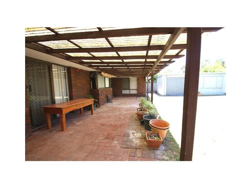 120 Phoenix Road, Hamilton Hill WA 6163