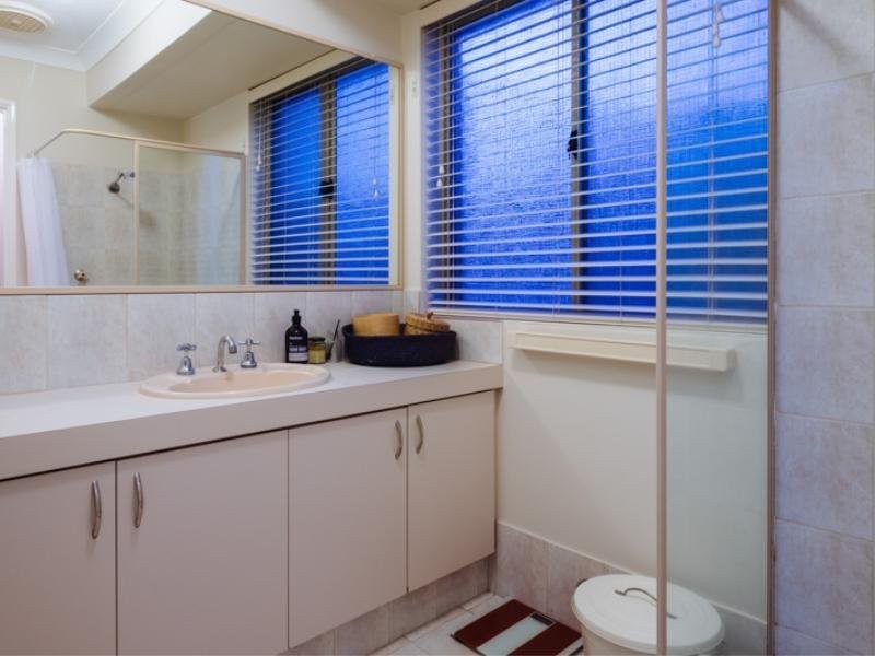 7a Colpoys Place, Coogee WA 6166