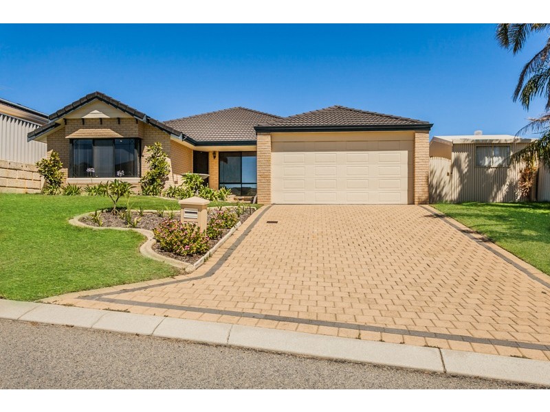 8 Okra Court, Munster WA 6166