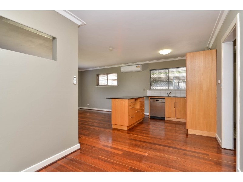 22B Wiluna Avenue, White Gum Valley WA 6162