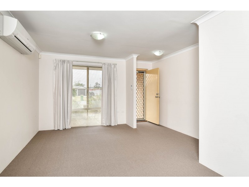 28 Corringle Grove, South Lake WA 6164