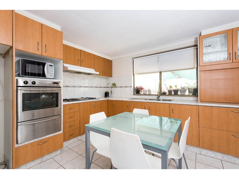 9 Ross Court, Spearwood WA 6163