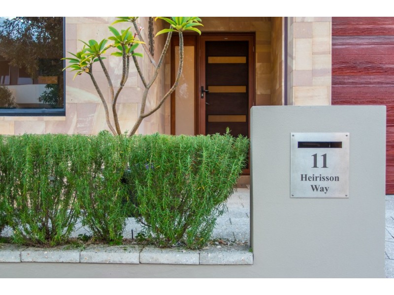 11 Heirisson Way, North Coogee WA 6163