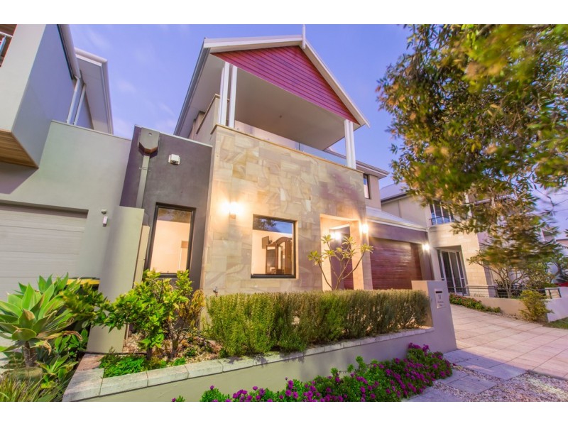 11 Heirisson Way, North Coogee WA 6163