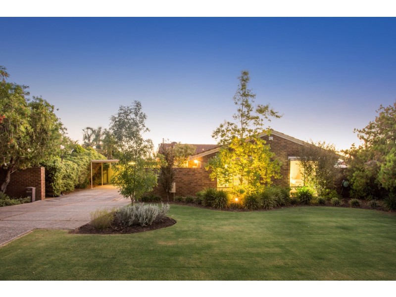 10 Shelley Way, Munster WA 6166