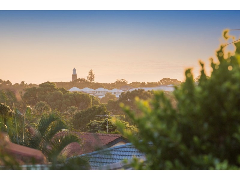 10 Shelley Way, Munster WA 6166