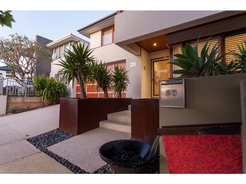 20 Orsino Boulevard, North Coogee WA 6163