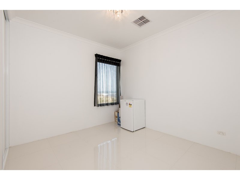 18 Pantheon Avenue, North Coogee WA 6163