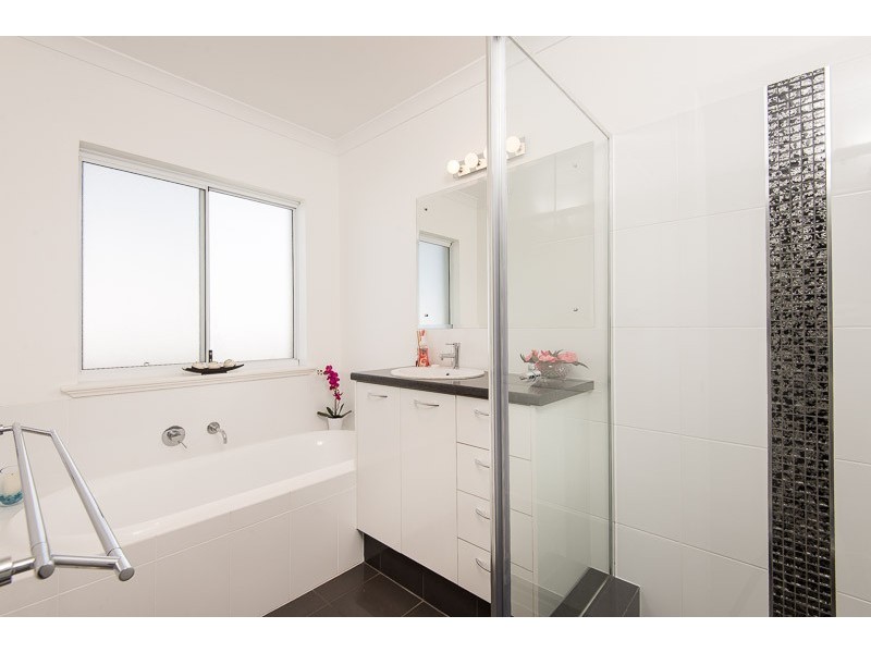 18 Pantheon Avenue, North Coogee WA 6163