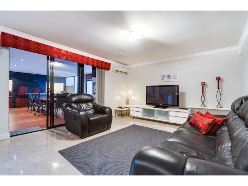 1 Leschenault Boulevard, Munster WA 6166