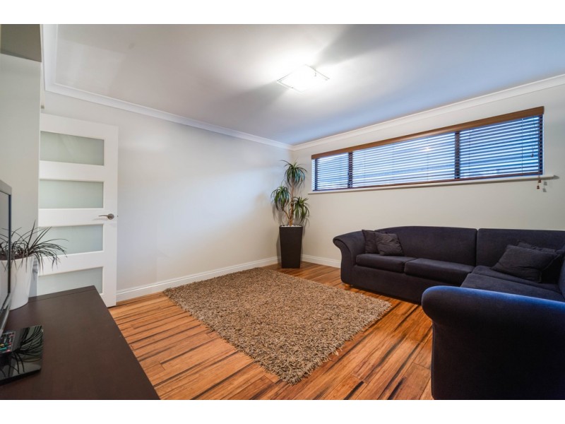 1 Leschenault Boulevard, Munster WA 6166