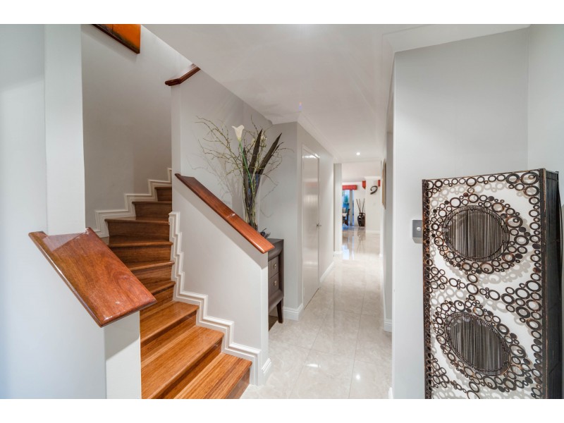 1 Leschenault Boulevard, Munster WA 6166