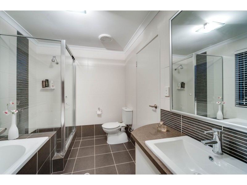 1 Leschenault Boulevard, Munster WA 6166