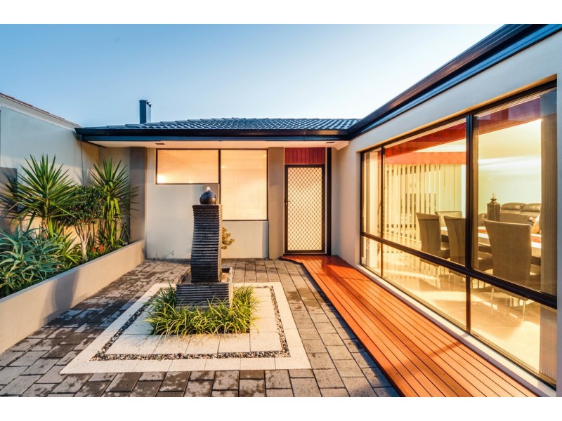 1 Leschenault Boulevard, Munster WA 6166