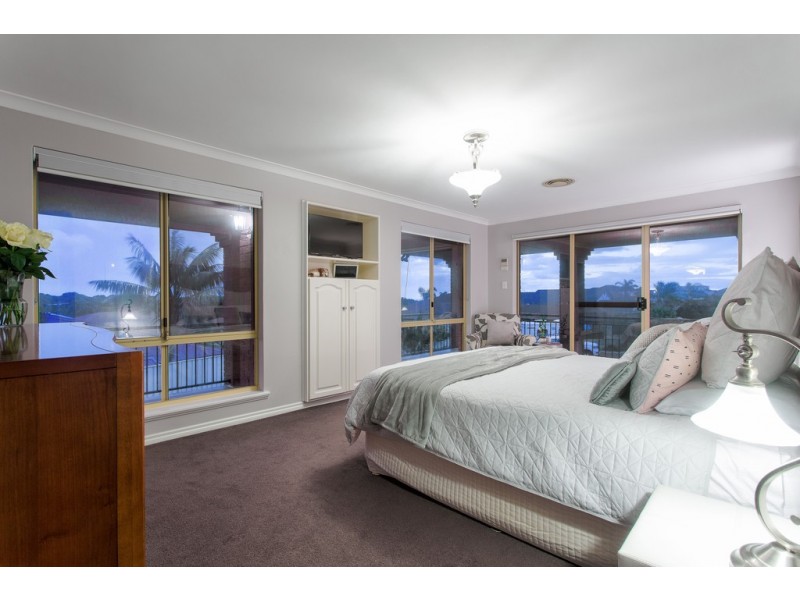 6 Challenger Rise, Coogee WA 6166