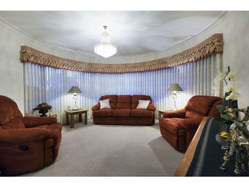 20 Longreach Parade, Coogee WA 6166