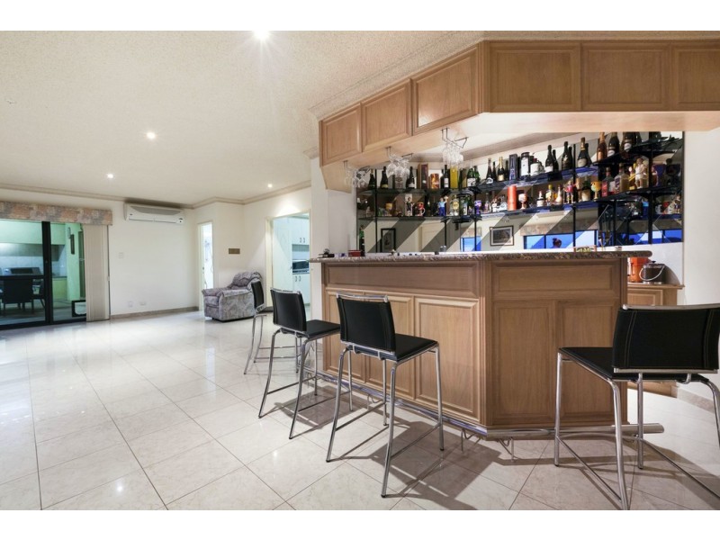 20 Longreach Parade, Coogee WA 6166