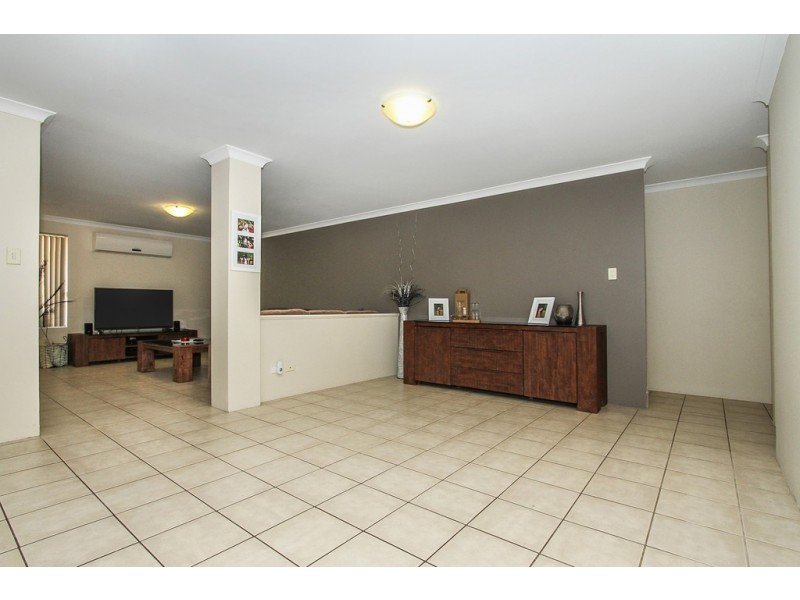 8 Aylesbury Close, Jandakot WA 6164