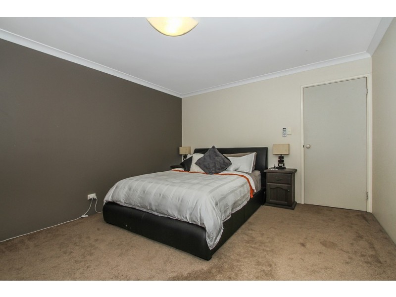 8 Aylesbury Close, Jandakot WA 6164