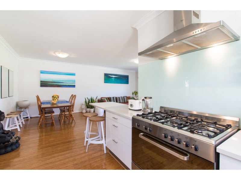 43B Hamilton Road, Hamilton Hill WA 6163