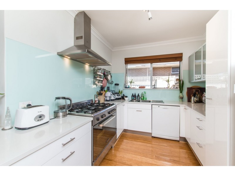 43B Hamilton Road, Hamilton Hill WA 6163