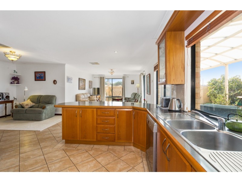 45 Mayor Road, Coogee WA 6166