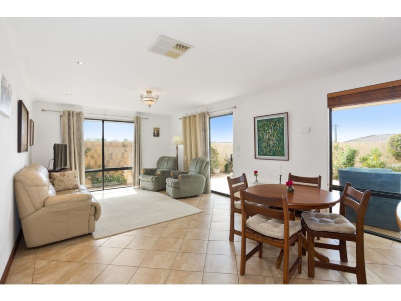 45 Mayor Road, Coogee WA 6166