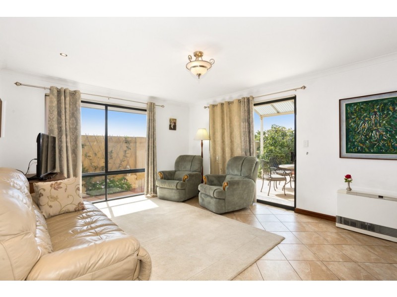 45 Mayor Road, Coogee WA 6166