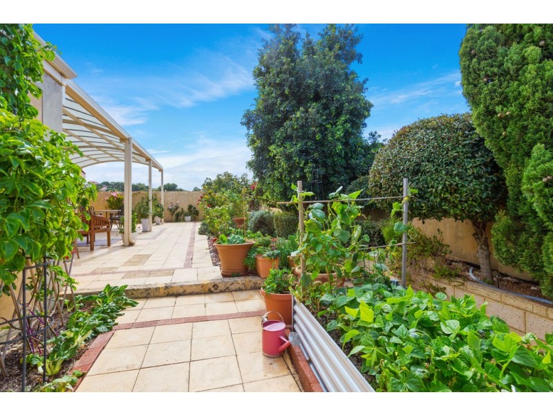 45 Mayor Road, Coogee WA 6166