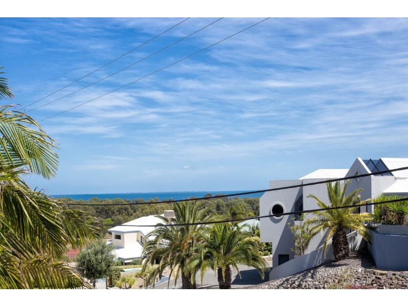 5 The Cove, Coogee WA 6166