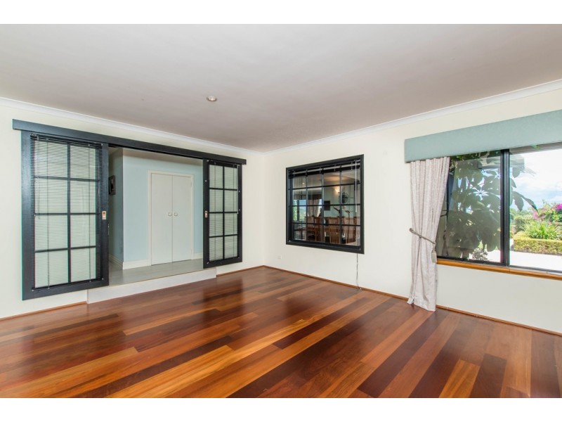 3 Mayor Road, Coogee WA 6166