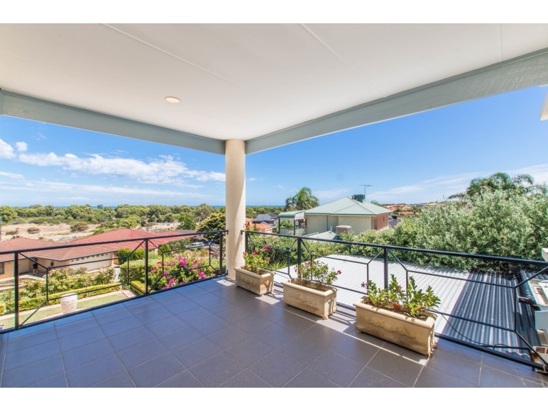 3 Mayor Road, Coogee WA 6166