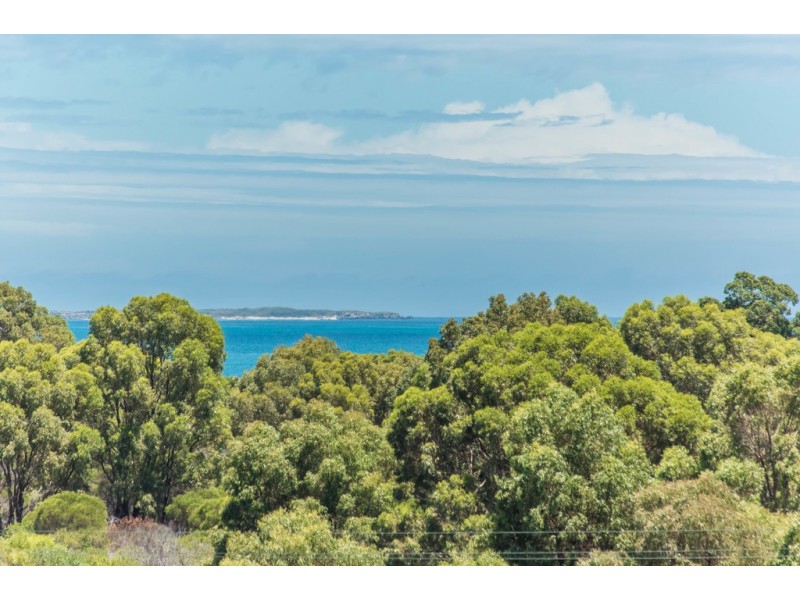 3 Mayor Road, Coogee WA 6166