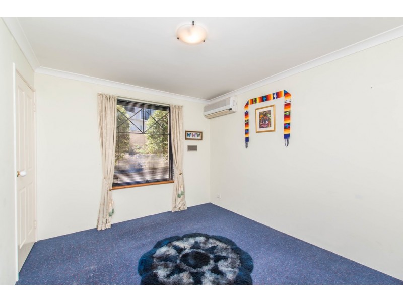 3 Mayor Road, Coogee WA 6166