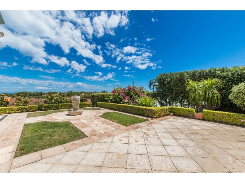 3 Mayor Road, Coogee WA 6166