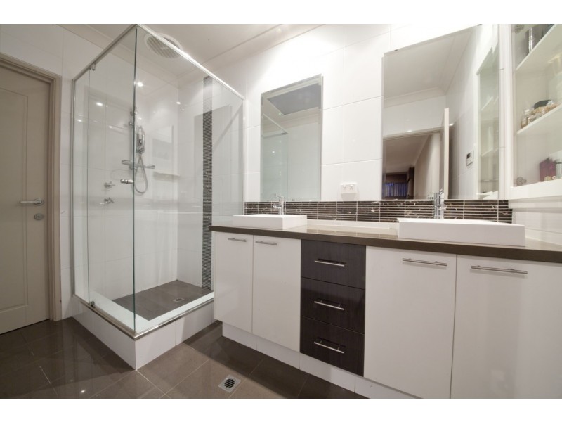 62 Castellon Crescent, Coogee WA 6166