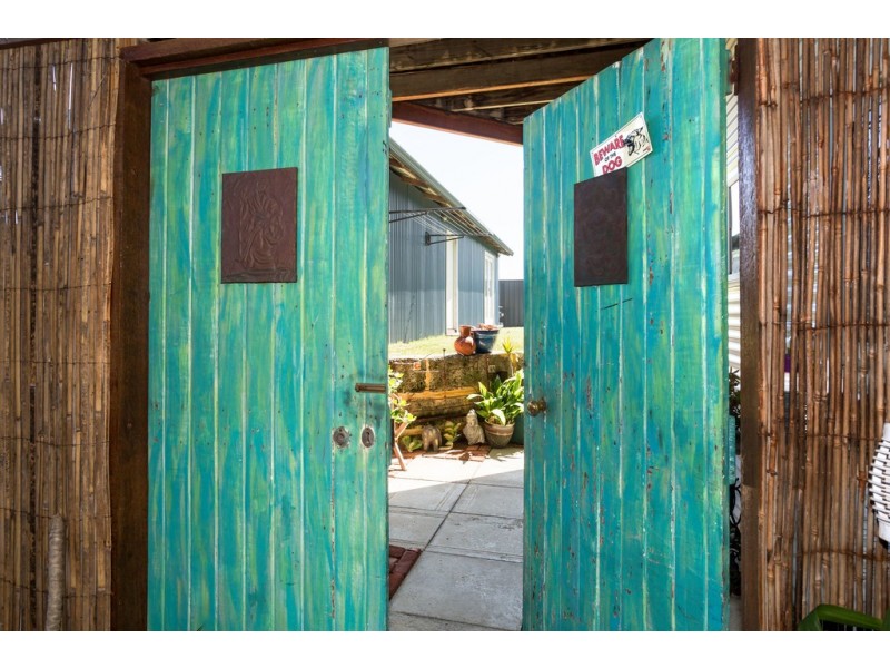 4 Kiesey Street, Coogee WA 6166