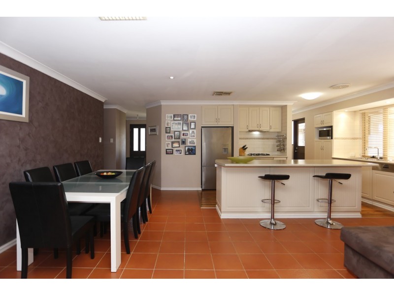 22 Fenimore Avenue, Munster WA 6166