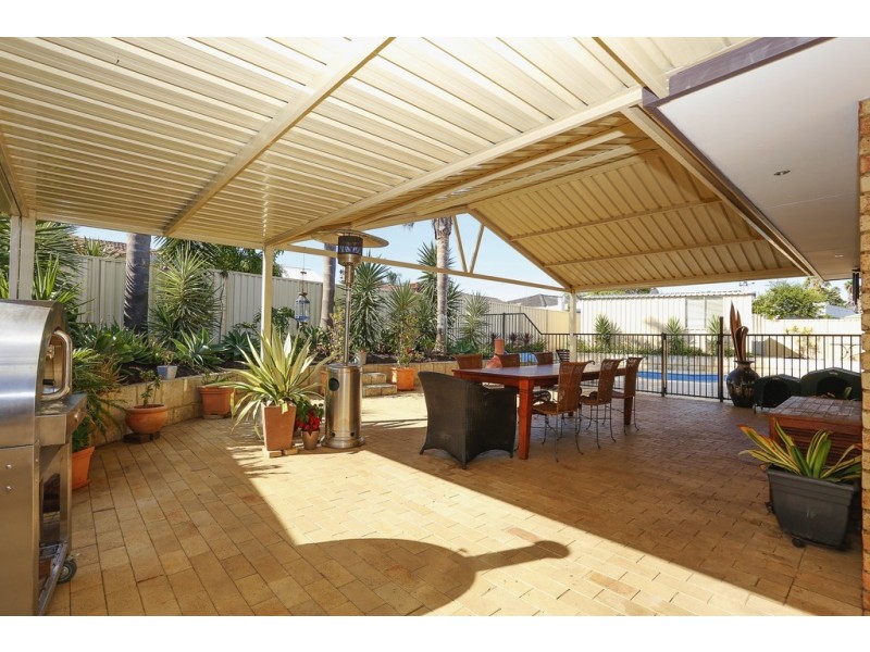 22 Fenimore Avenue, Munster WA 6166